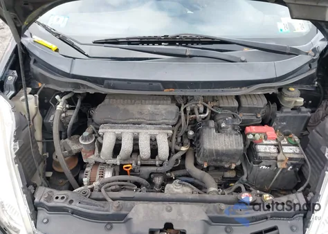 2010 Honda Fit Sport из США, поврежденный, VIN JHMGE8H40AC015229